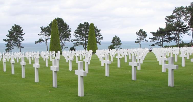 Colleville principal cimetière des plages du D-Day