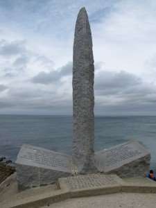 dague commémorative pointe du hoc