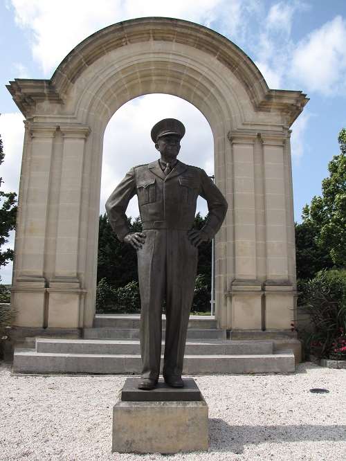 Statue Eisenhower